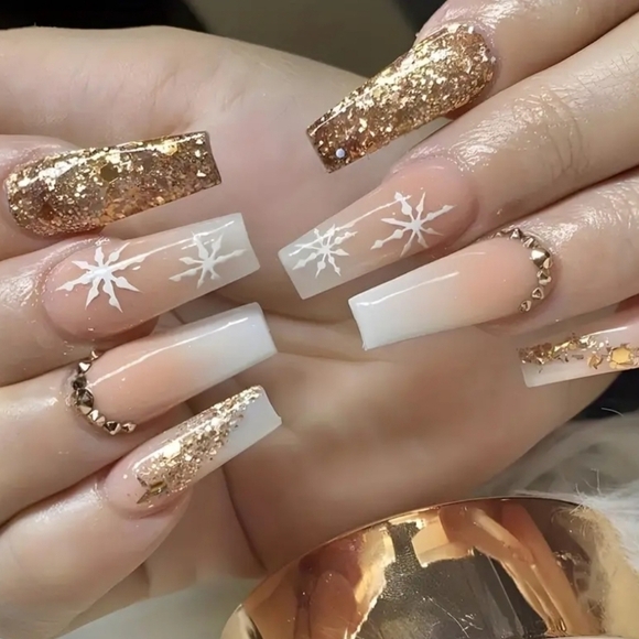 24 Pieces Fake Press On Nails - Picture 1 of 7